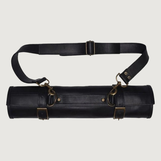 Black Knife Roll