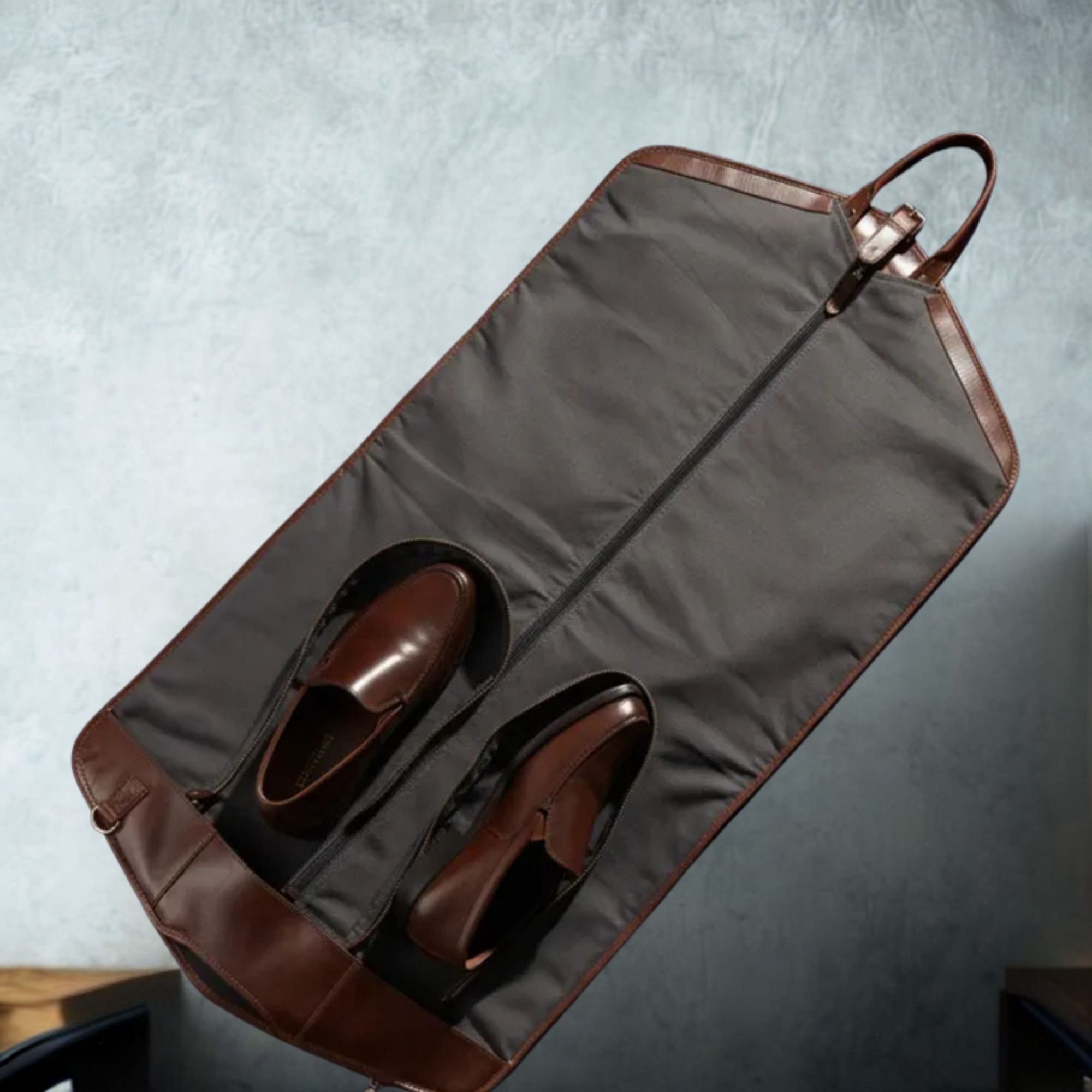 Genuine Leather Garment Bag - Luxury Suit Carrier for Travel | Treven Leather